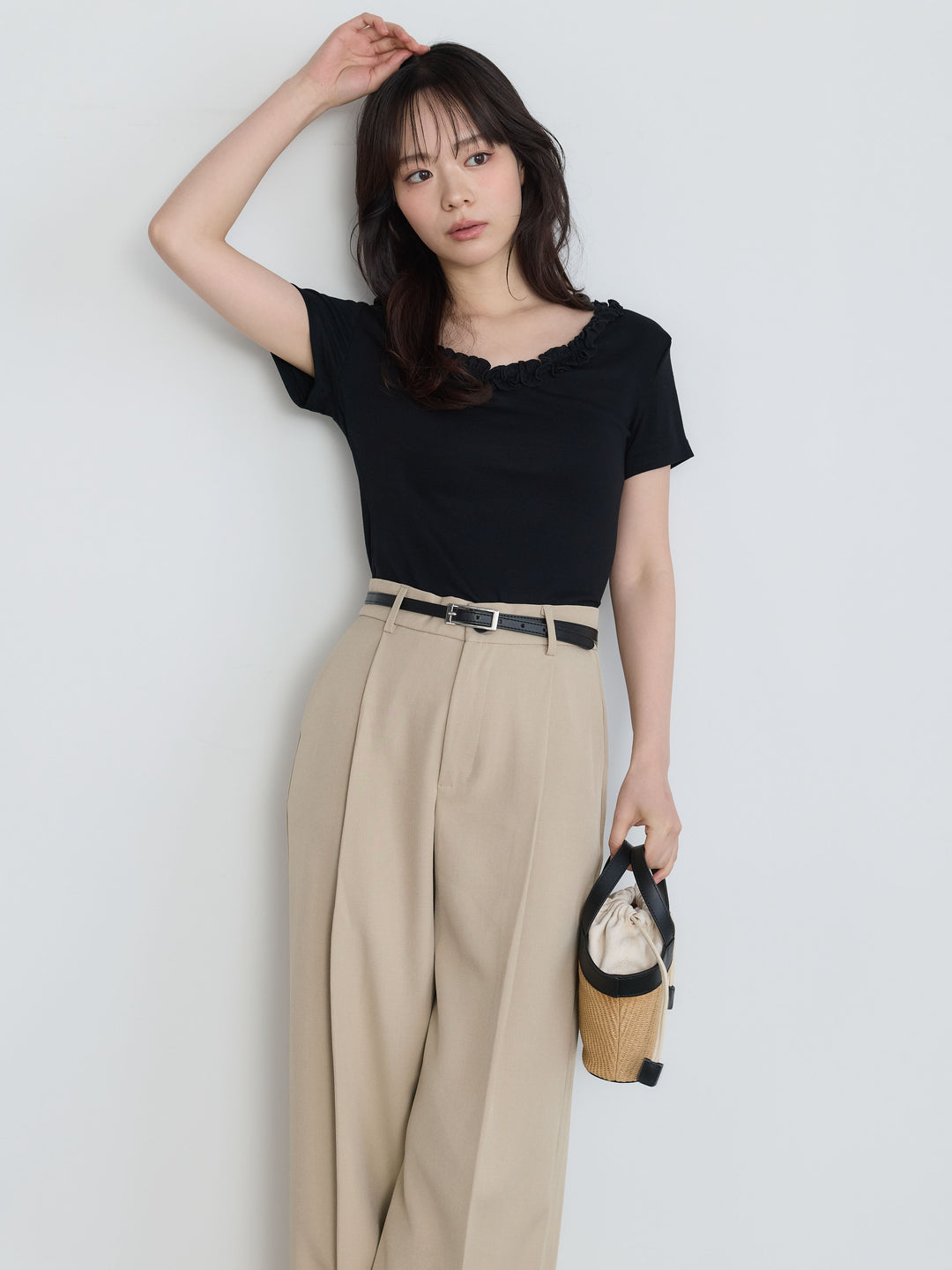 センタープレスベーシックストレートパンツ
