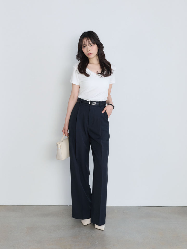 センタープレスベーシックストレートパンツ