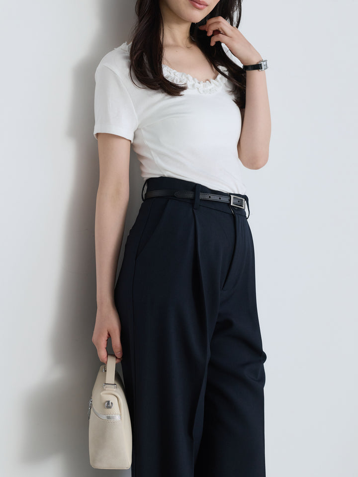 センタープレスベーシックストレートパンツ