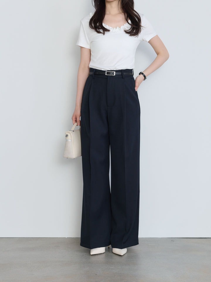 センタープレスベーシックストレートパンツ
