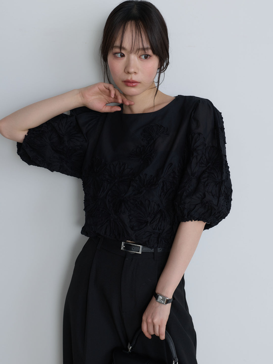 【SET】テープ刺繍コットンパフスリーブブラウス+センタープレスベーシックストレートパンツ(2set)