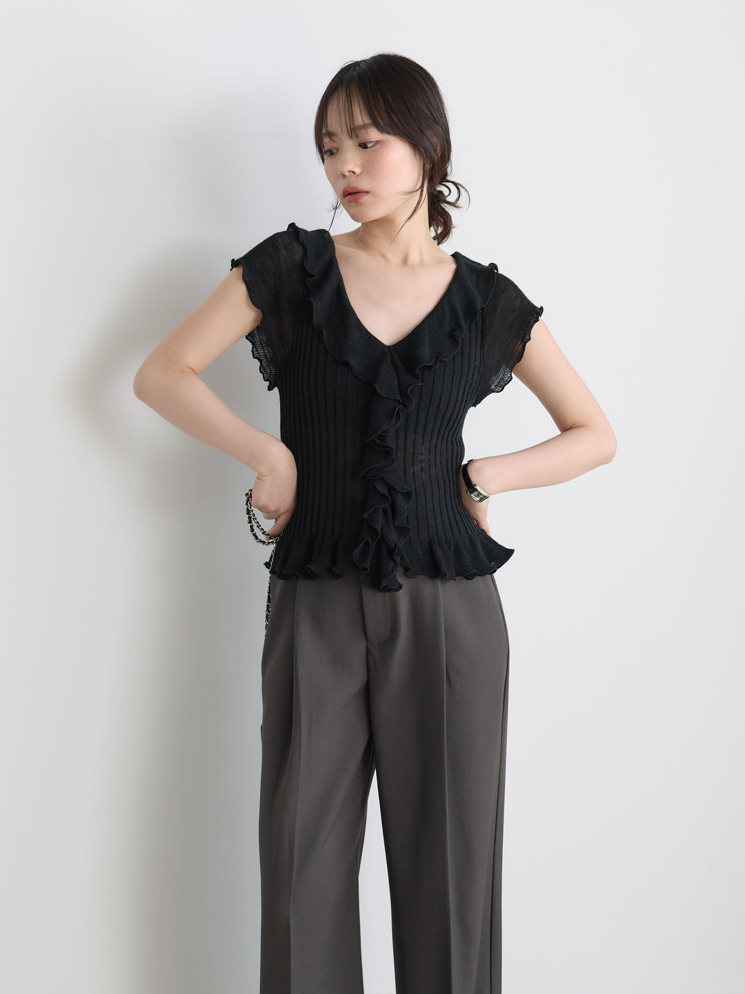 センタープレスベーシックストレートパンツ
