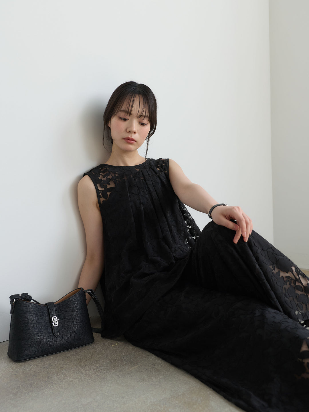 【SET】バックツイストシアージャガードノースリーブブラウス+カットリブカップ付きバッククロスキャミソール+シアージャガードワイドパンツ(3set)