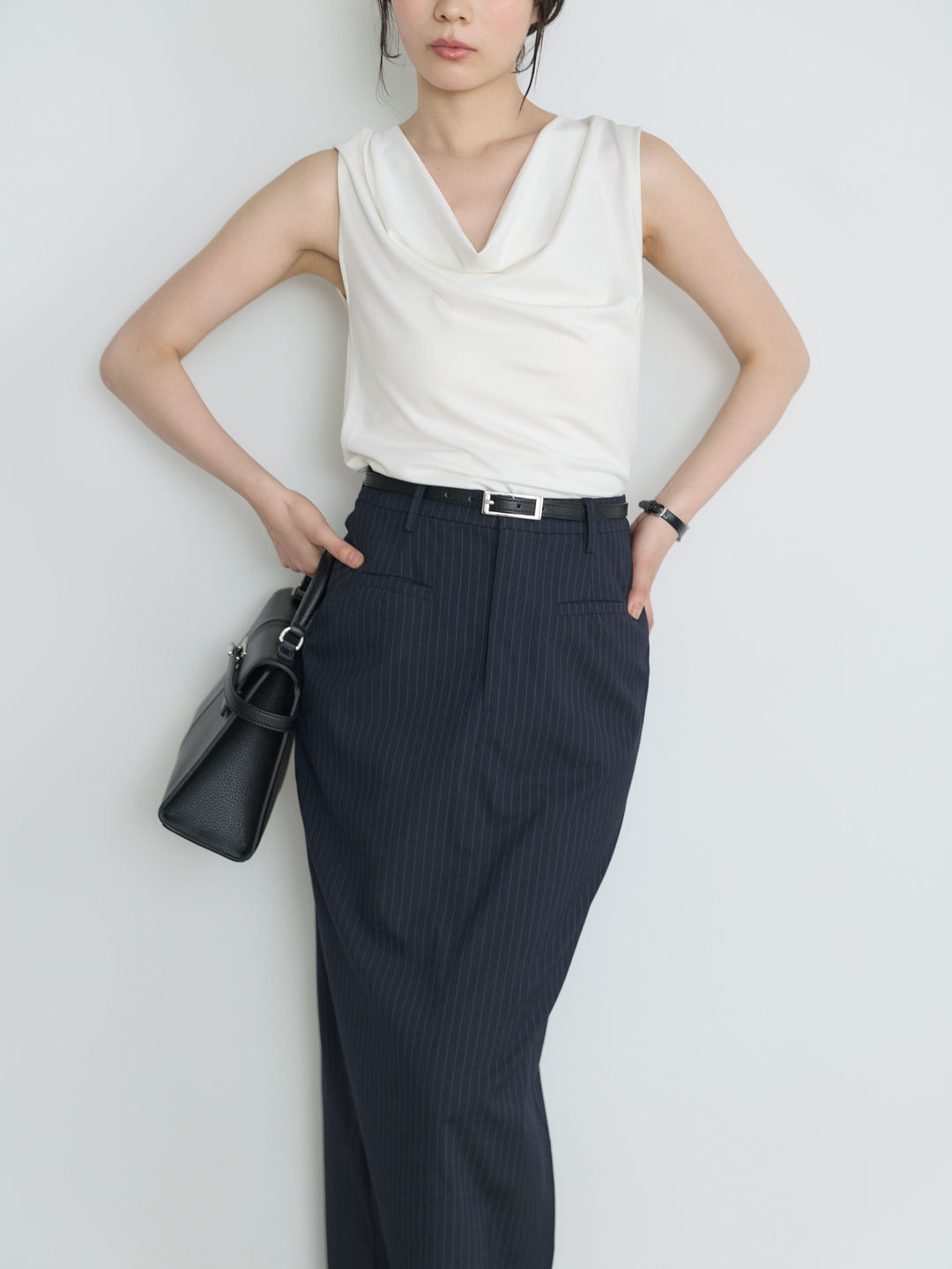 【SET】バックリボンドレープノースリトップス+【Essential】Authentic pencil skrt(2set)