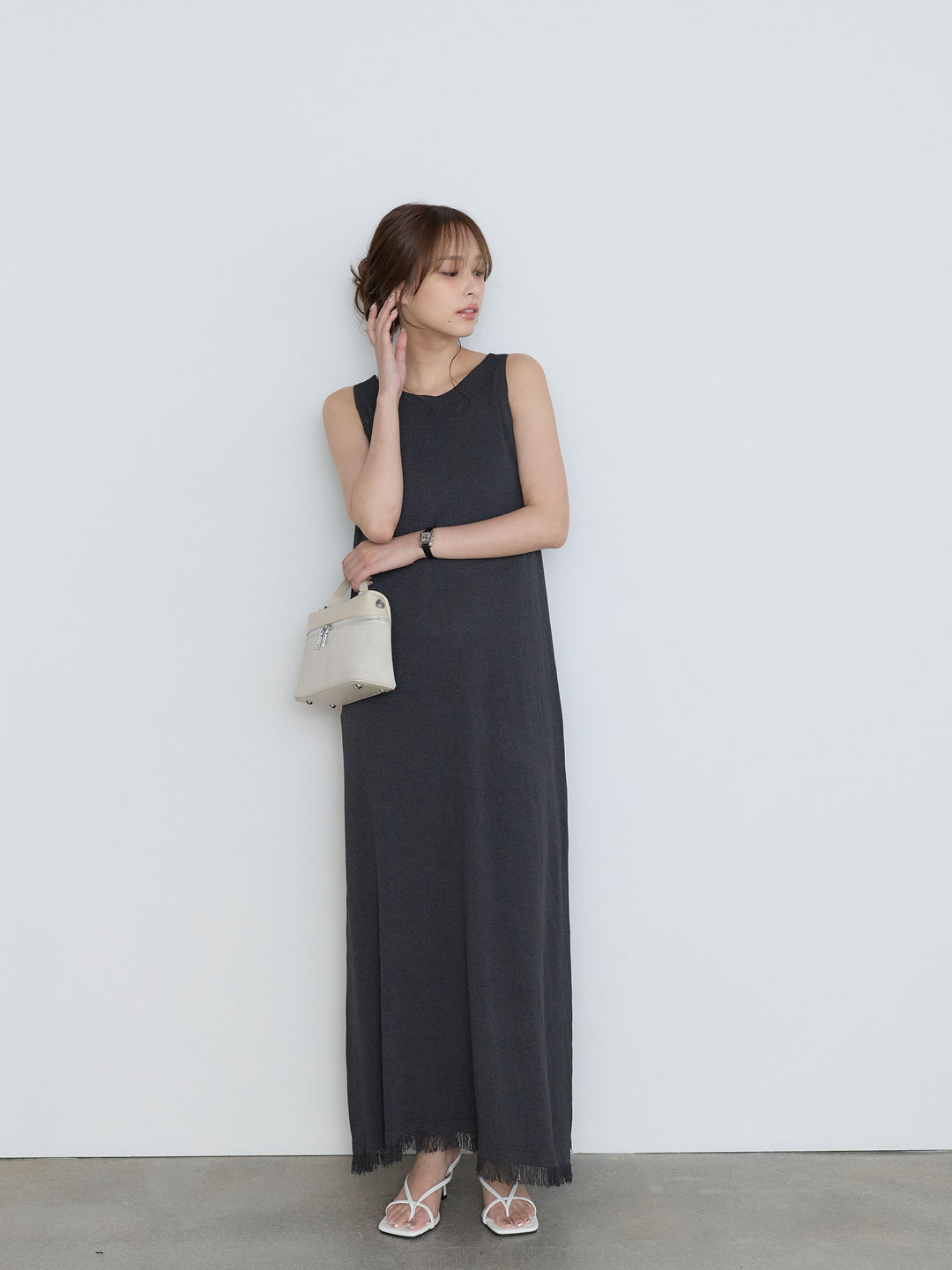 【Luxe Series】裾フリンジラウンドネックサマーリブワンピース