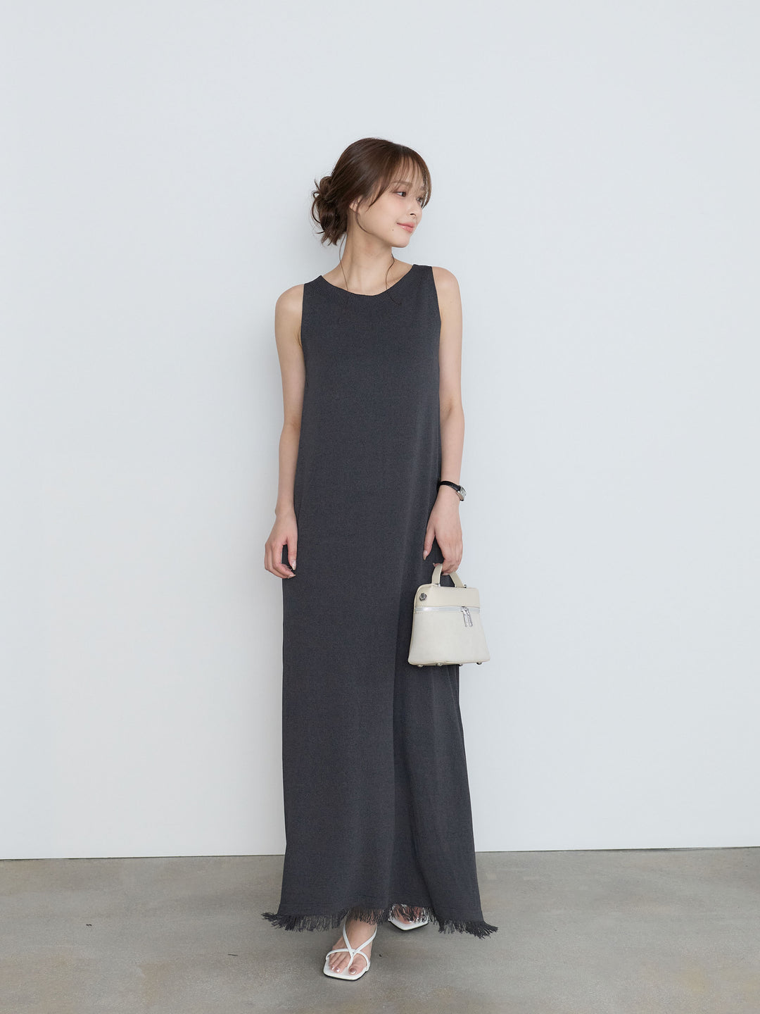 【Luxe Series】裾フリンジラウンドネックサマーリブワンピース
