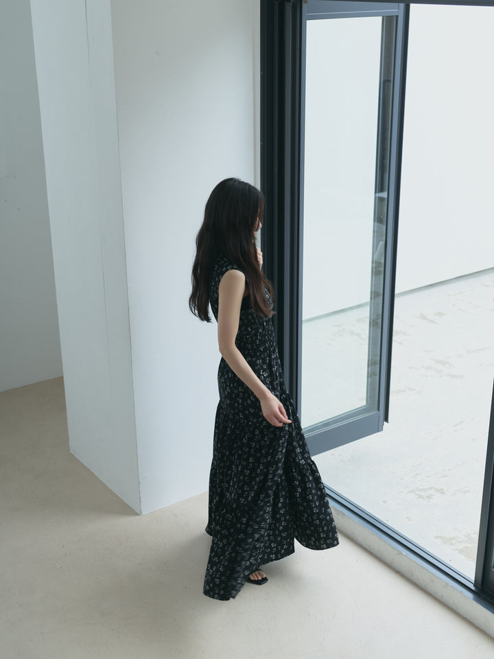 【SET】【Essential】POLO docking half sleeve one piece+【Essential】V neck shirring tiered one piece(2set)