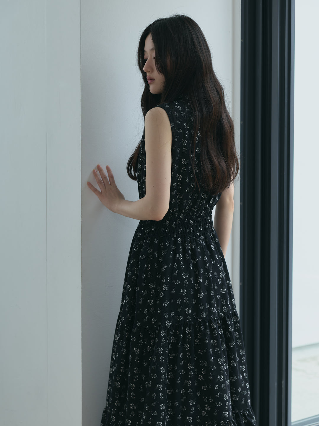 【Essential】V neck shirring tiered one piece