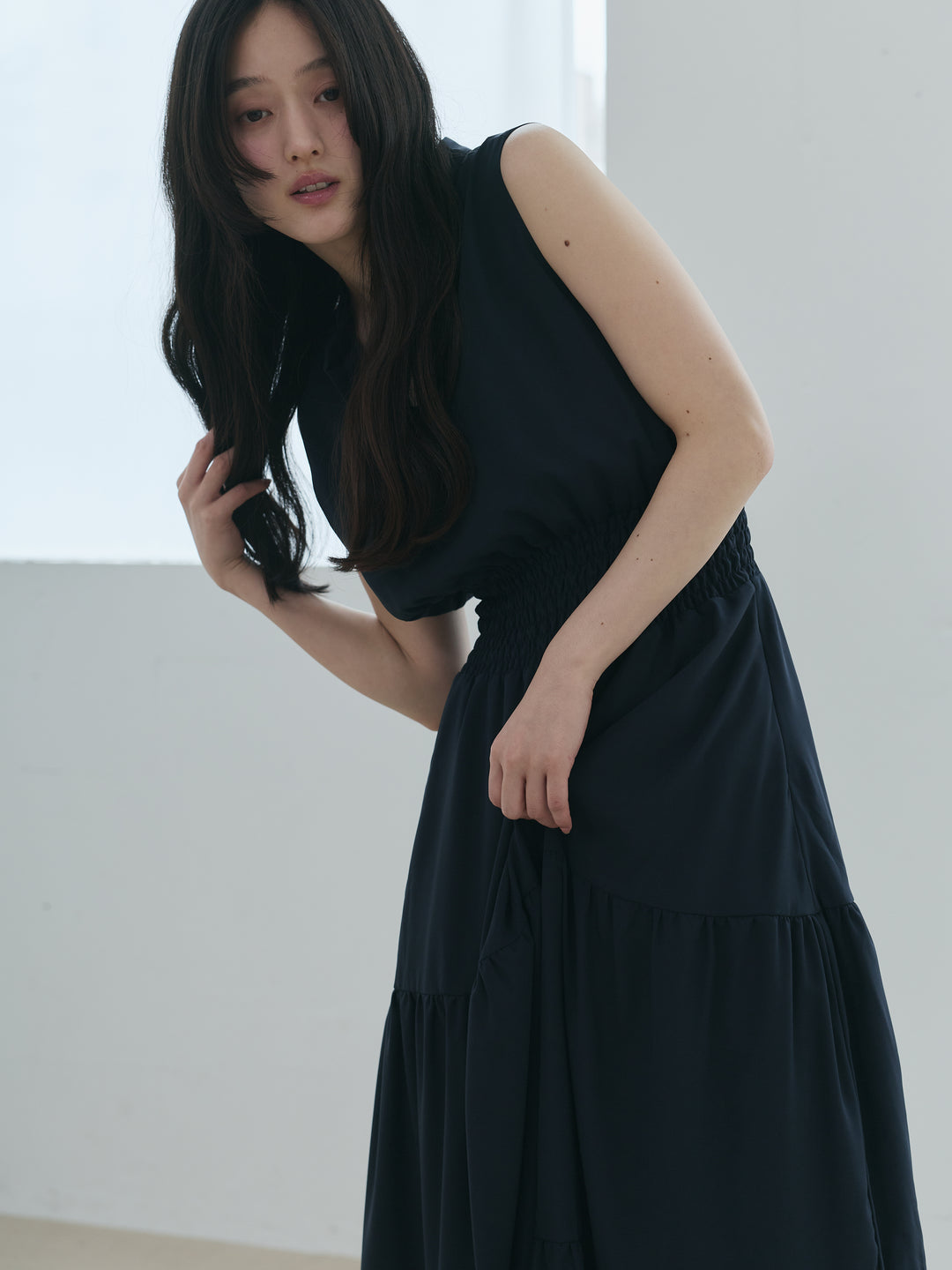 【Essential】V neck shirring tiered one piece