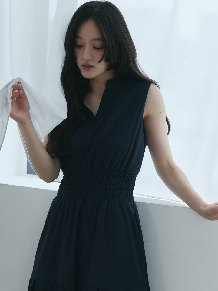 【Essential】V neck shirring tiered one piece