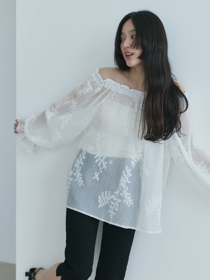 【SET】シフォンリーフ刺繍オフショルダーチュニック+ストレッチコットンカプリパンツ(2set)