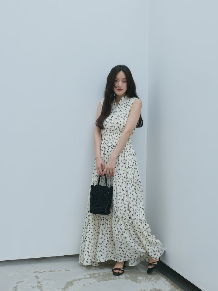 【Essential】V neck shirring tiered one piece