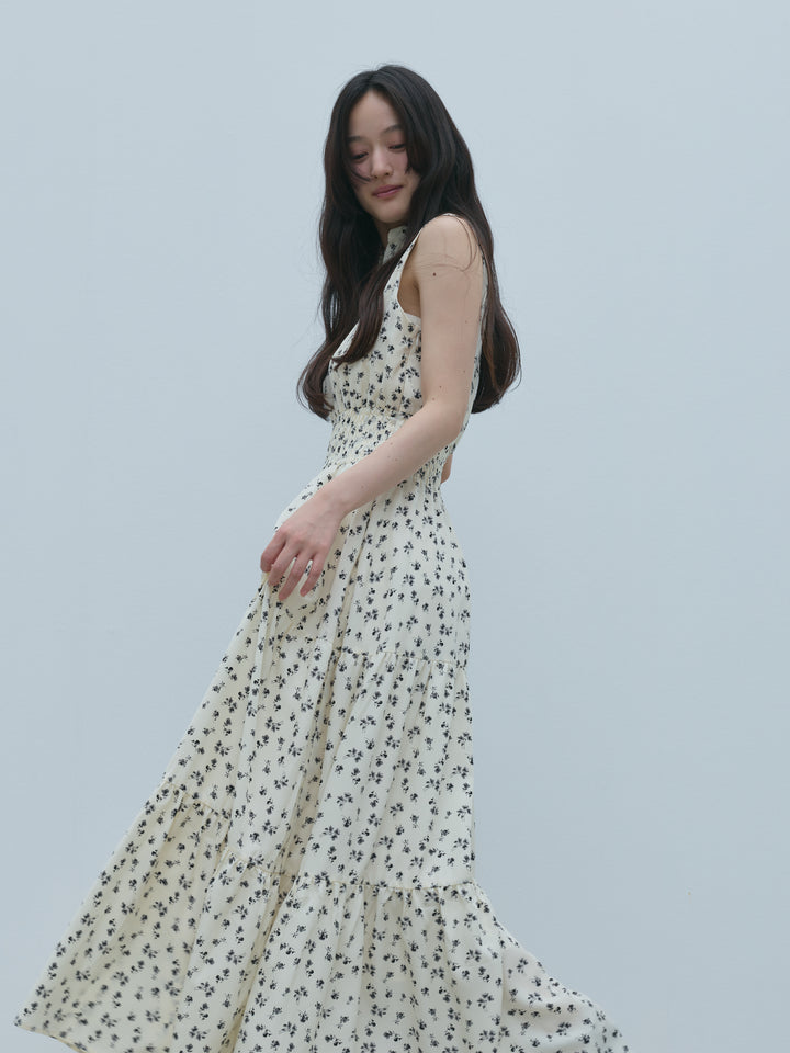 【SET】【Essential】POLO docking half sleeve one piece+【Essential】V neck shirring tiered one piece(2set)