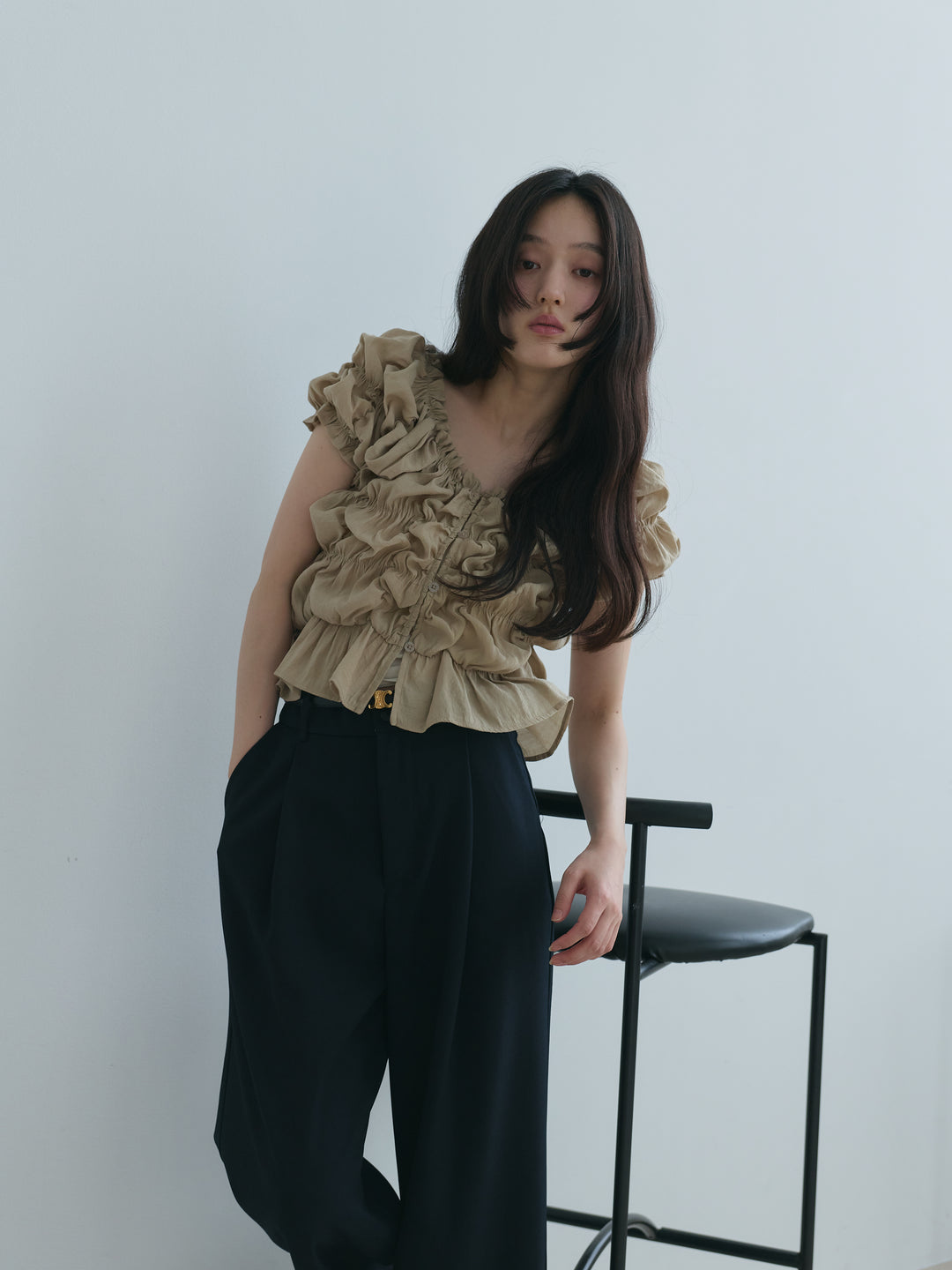 【SET】半袖シャーリングトップス+センタープレスベーシックストレートパンツ(2set)