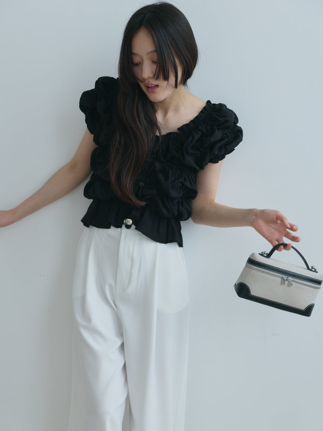 【SET】半袖シャーリングトップス+センタープレスベーシックストレートパンツ(2set)
