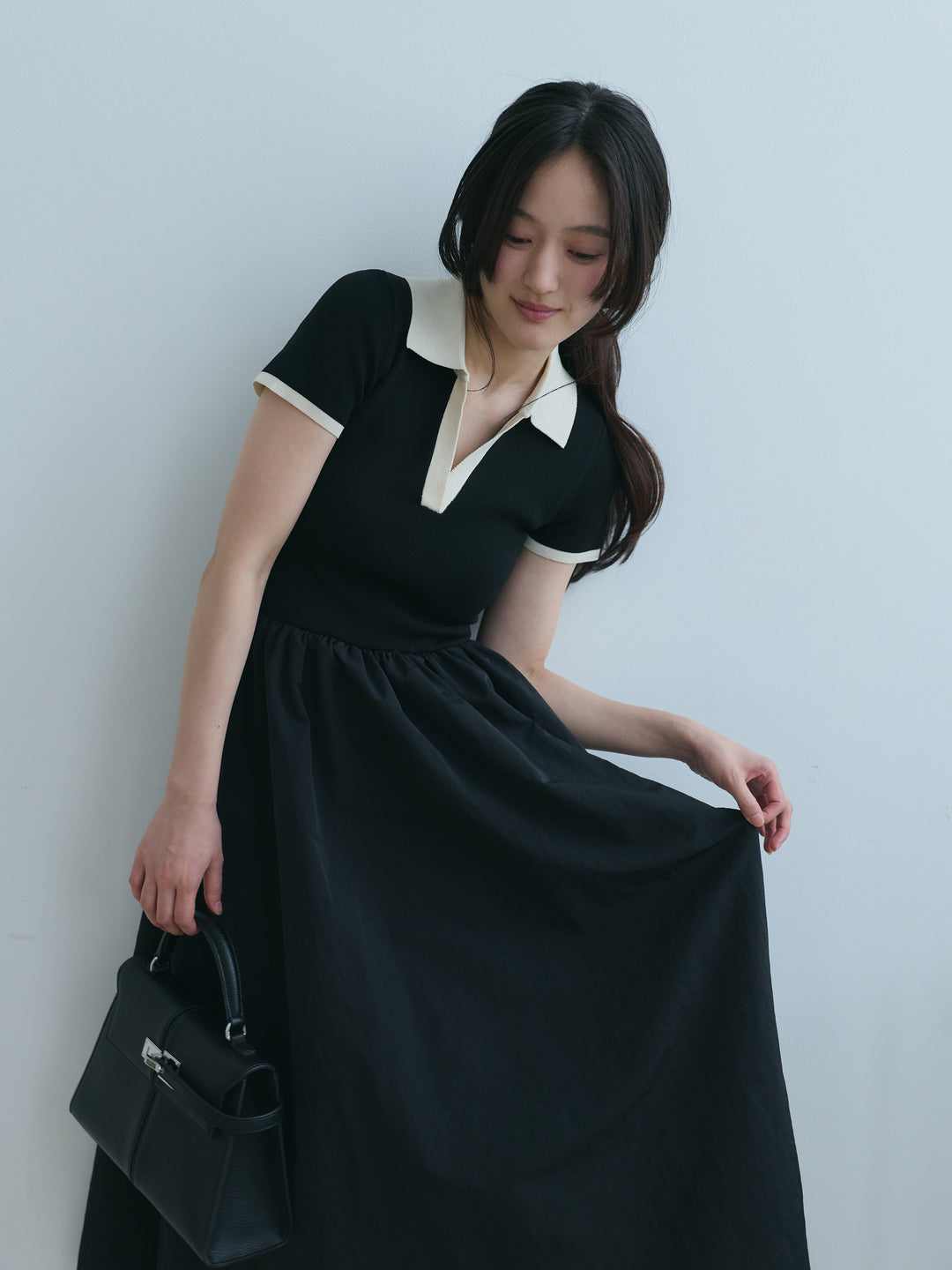 【SET】【Essential】POLO docking half sleeve one piece+【Essential】V neck shirring tiered one piece(2set)