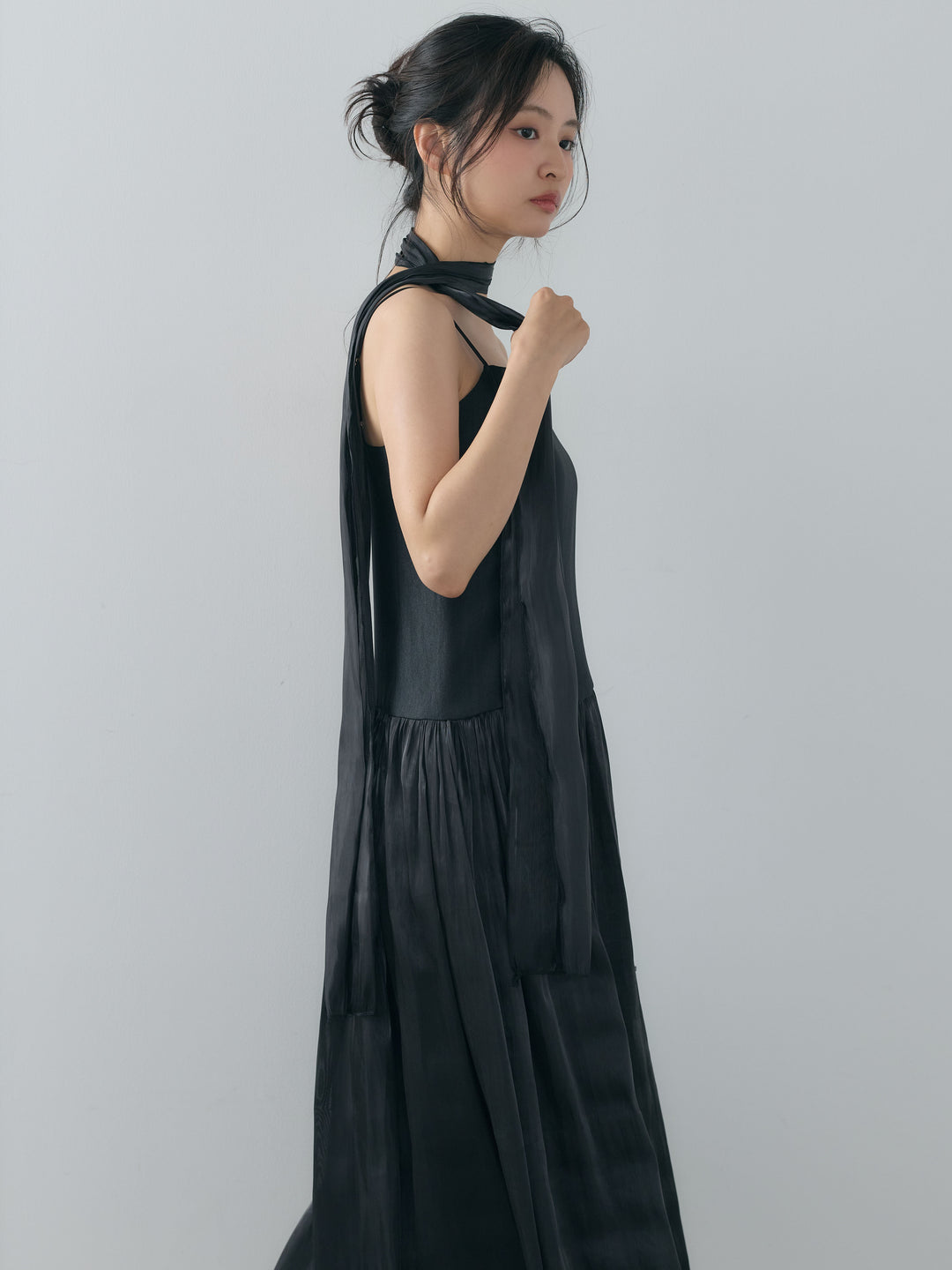 異素材ドッキンググロッシーキャミワンピース(スカーフ付き)