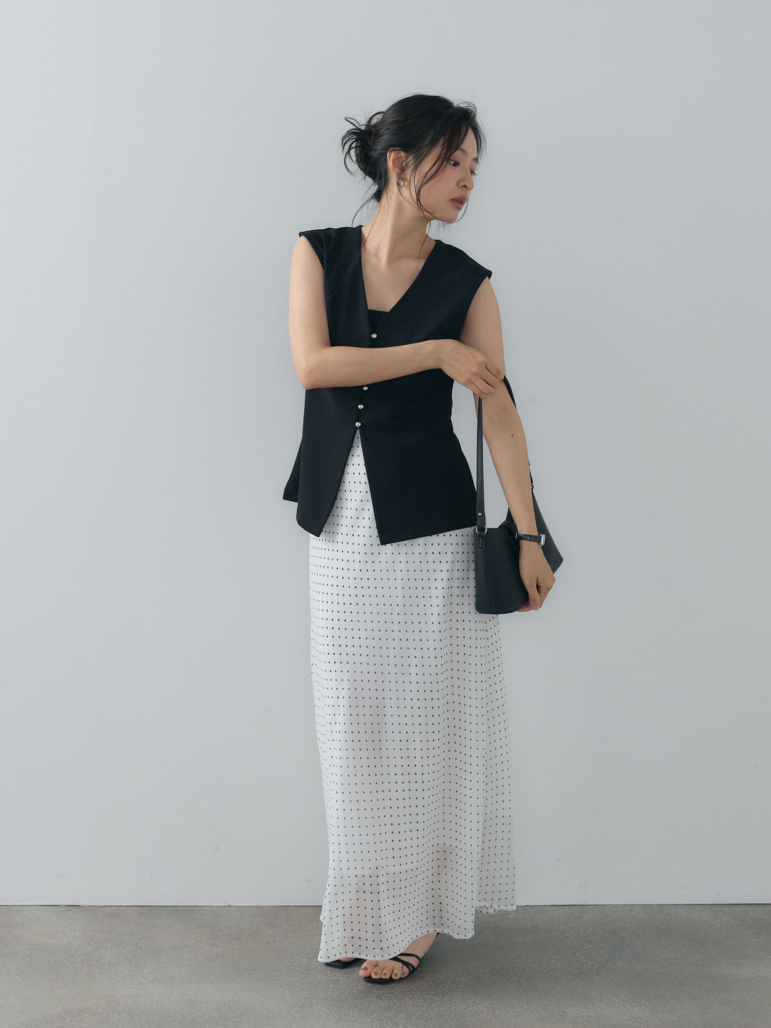 【SET】カットジョーゼットVネックベスト+ドット柄シアーソフトAラインスカート(2set)