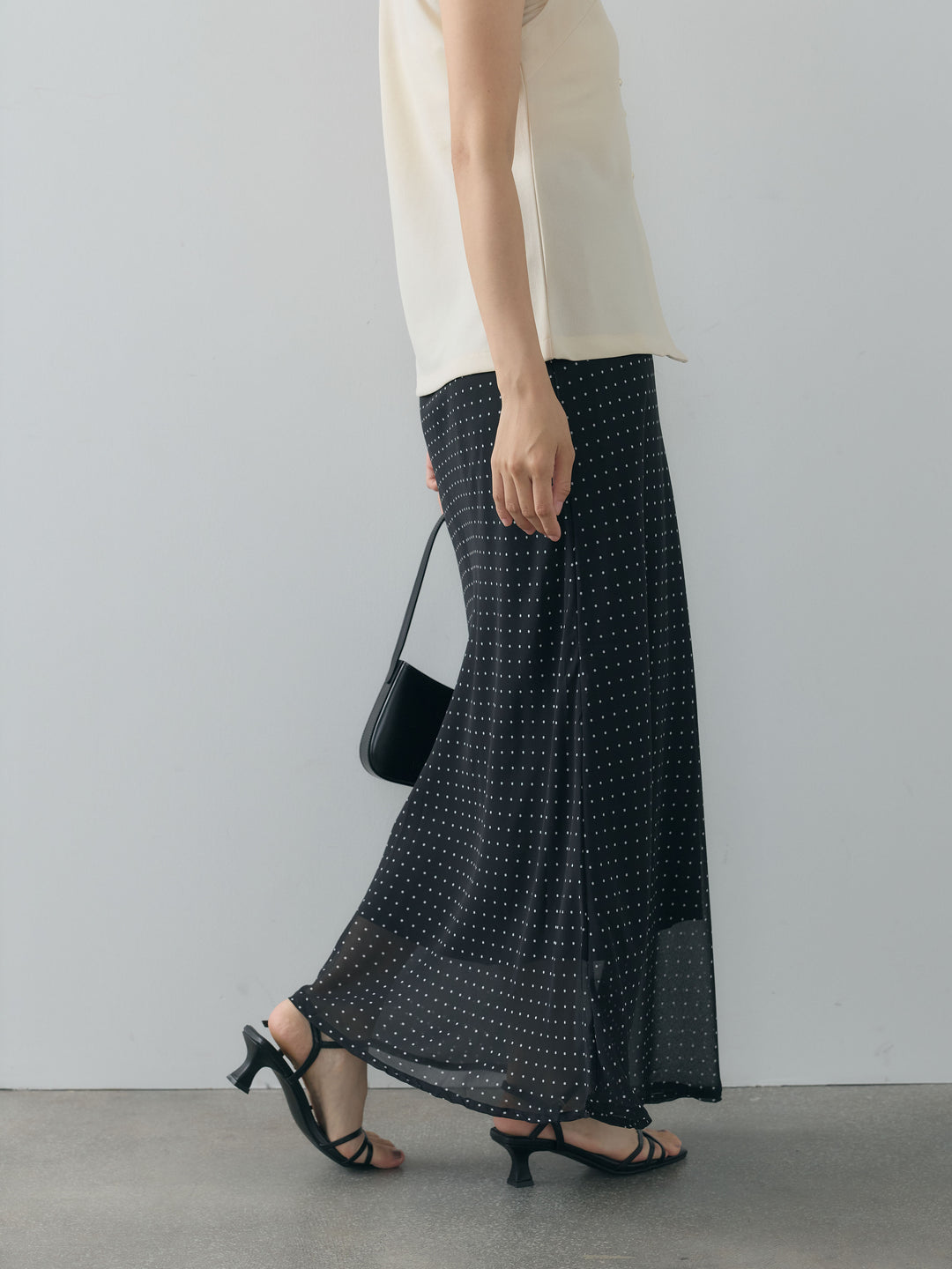ドット柄シアーソフトAラインスカート