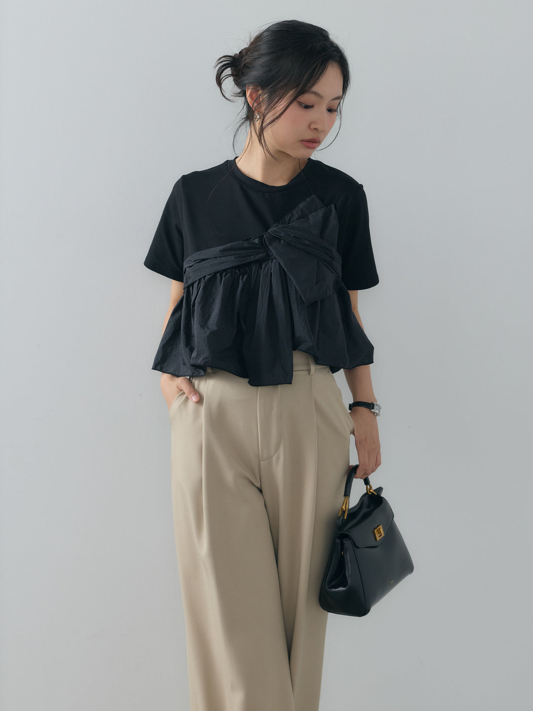 ツイストデザインナイロンドッキングTシャツ