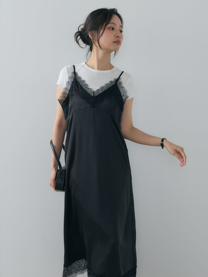 クルーネックフィットTシャツ