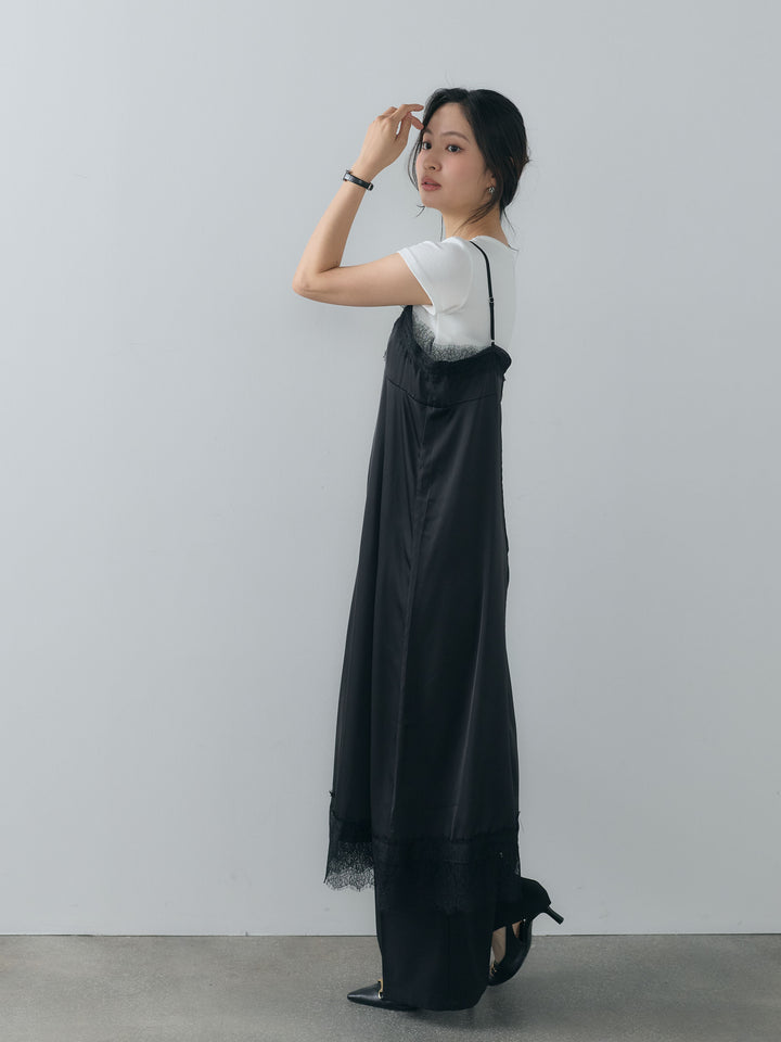 【SET】ライトサテンレーストリムキャミワンピース+クルーネックフィットTシャツ+センタープレスベーシックストレートパンツ(3set)