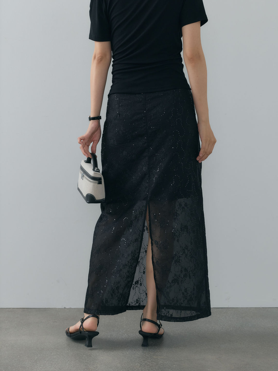 スパンコール刺繍シアーバックスリットIラインスカート