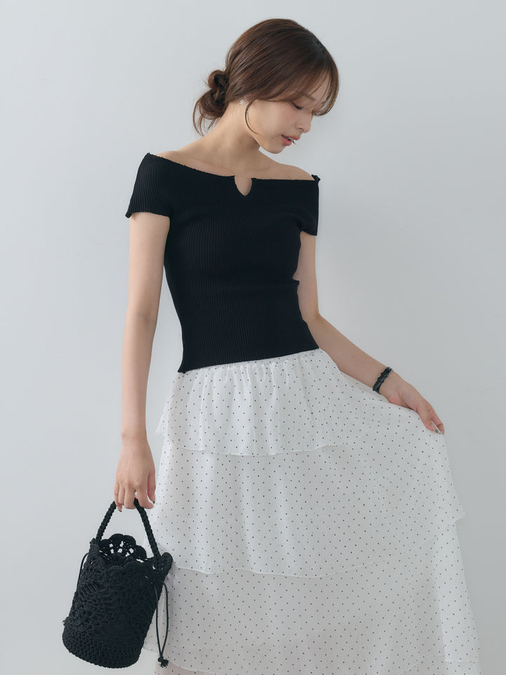 【SET】フロントポイントオフショルニットトップス+ドット柄ラッフルスカート(2set)
