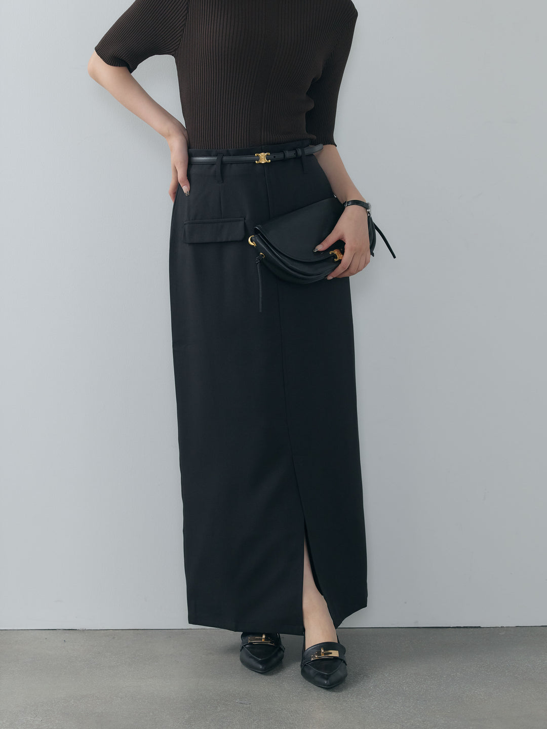 クレープデシンフラップポケット付きストレートスカート