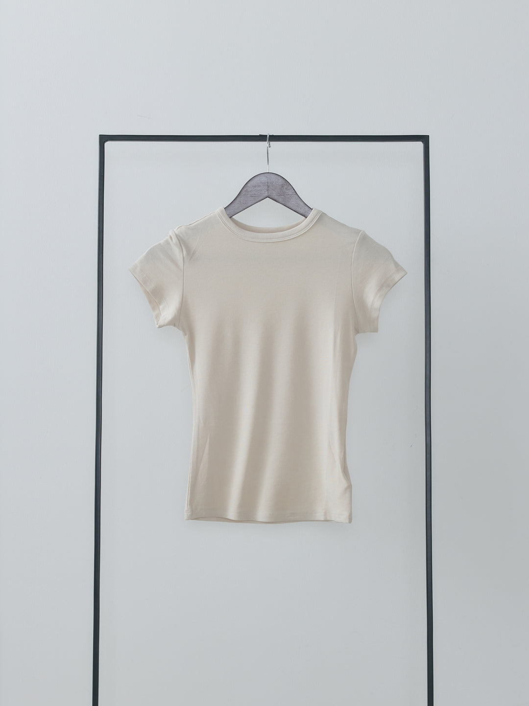 クルーネックフィットTシャツ