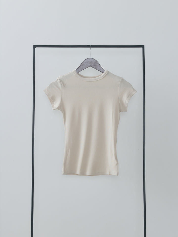 クルーネックフィットTシャツ