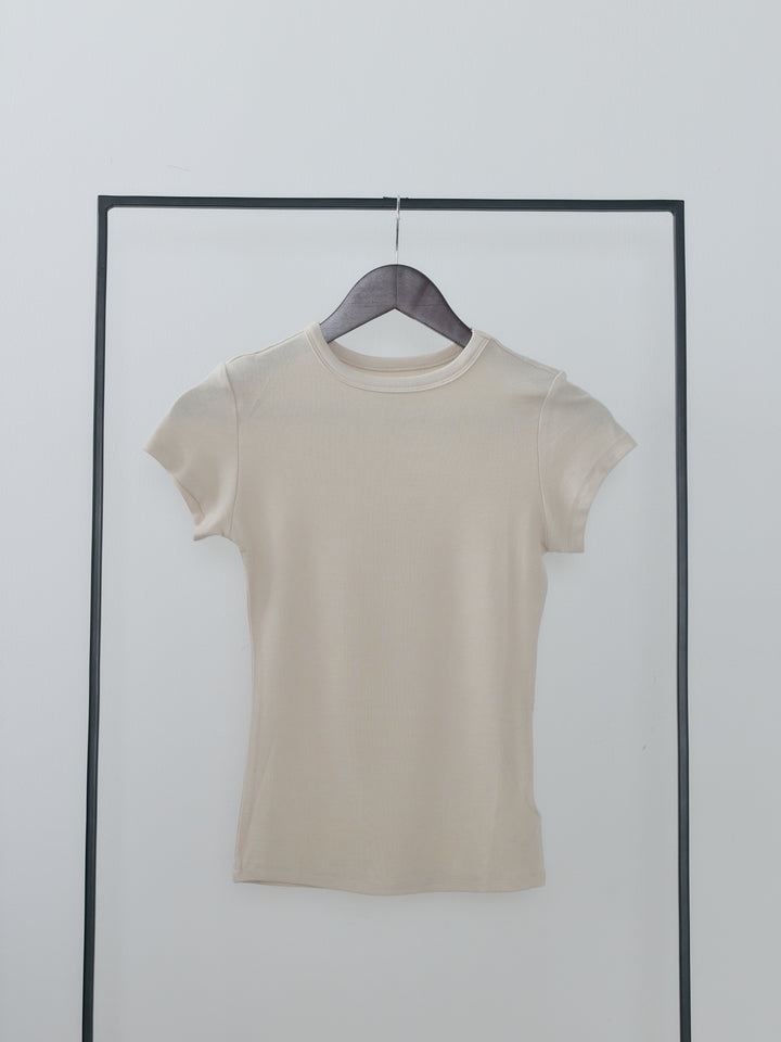 クルーネックフィットTシャツ