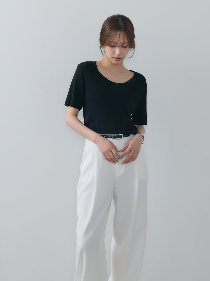 BASICドライタッチUネックトップス