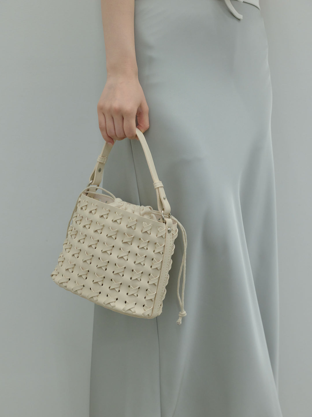 イントレチャートラウンドBAG(巾着付き)