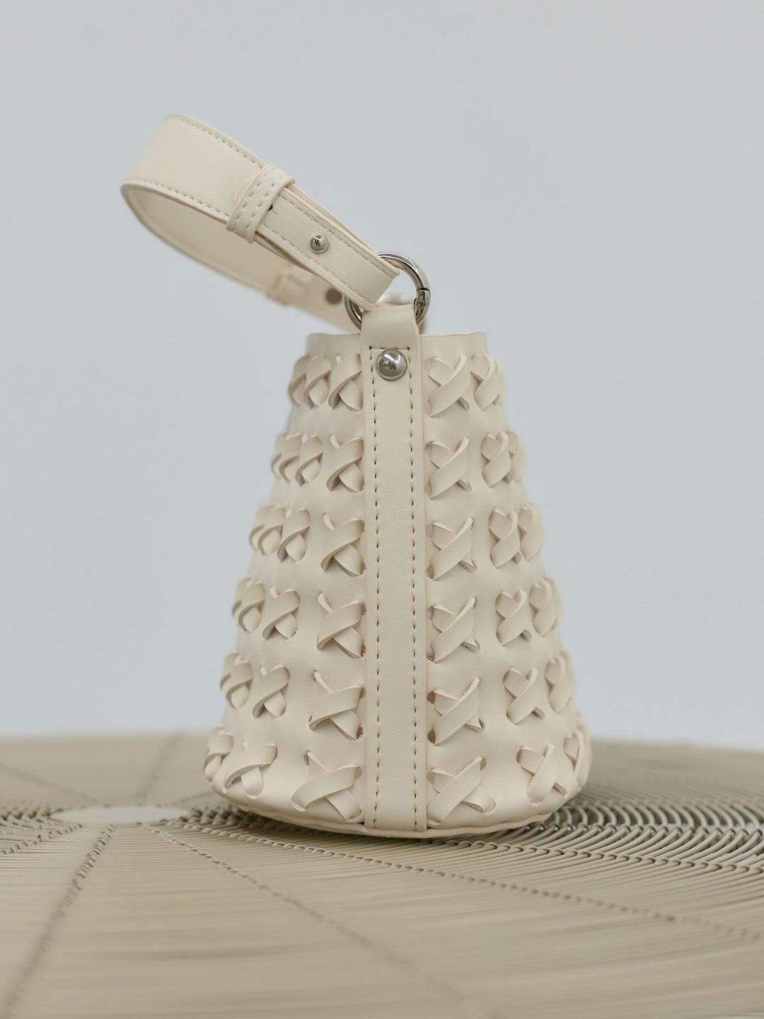 イントレチャートラウンドBAG(巾着付き)