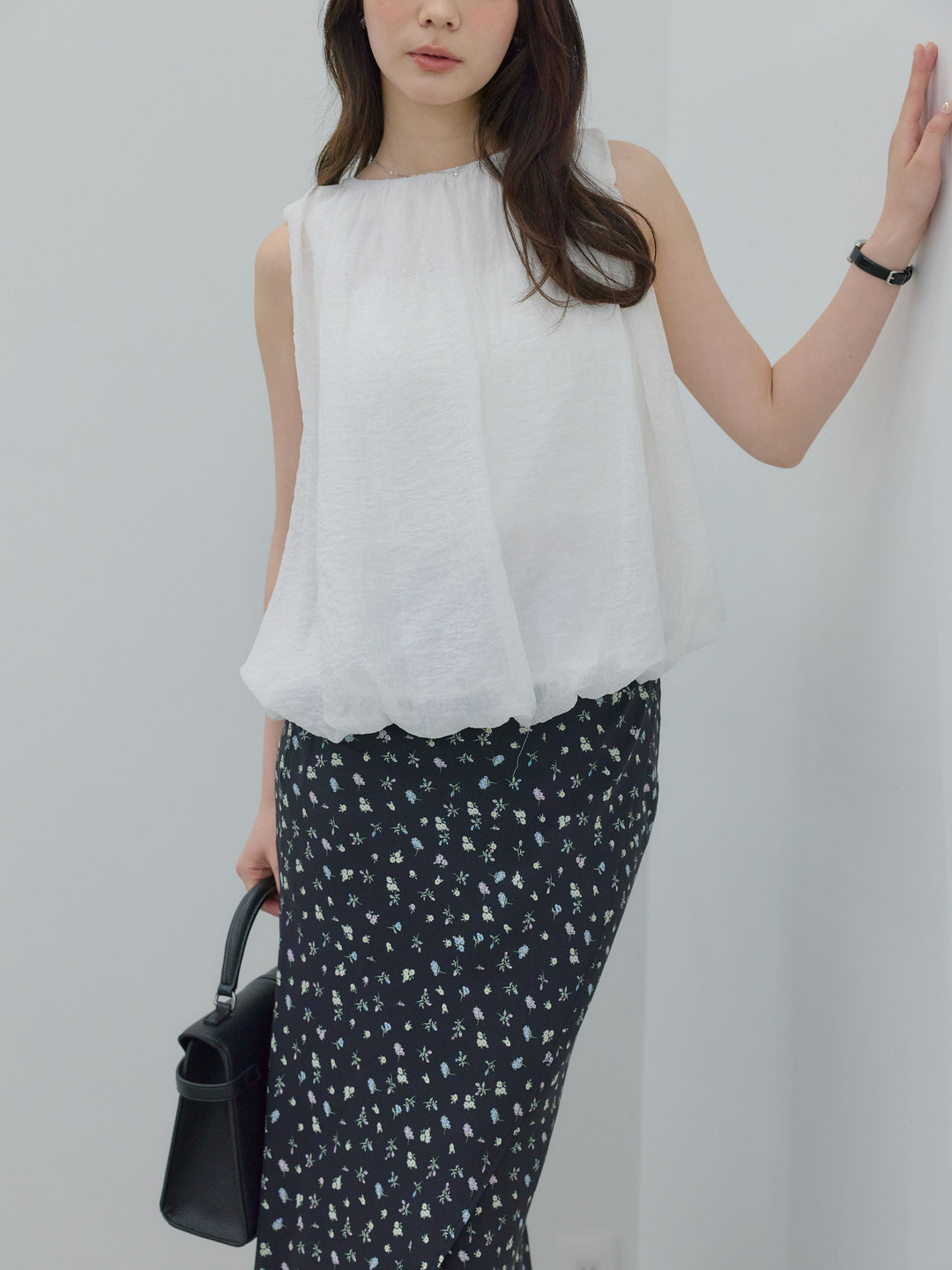 【SET】シアーワッシャーバルーンノースリブラウス+【Essential】Wrap design satin mermaid skirt(2set)