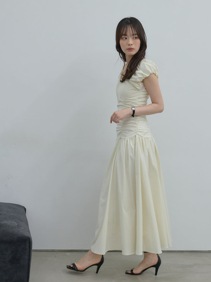 【Essential】Shirring flare puff sleeve one piece