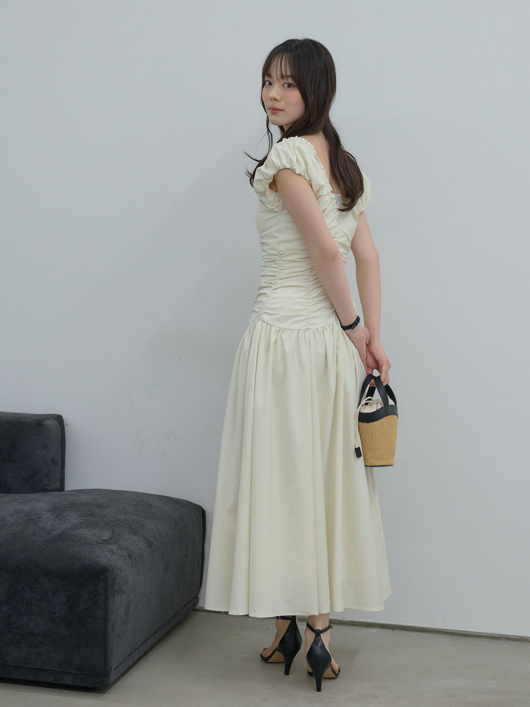 【Essential】Shirring flare puff sleeve one piece