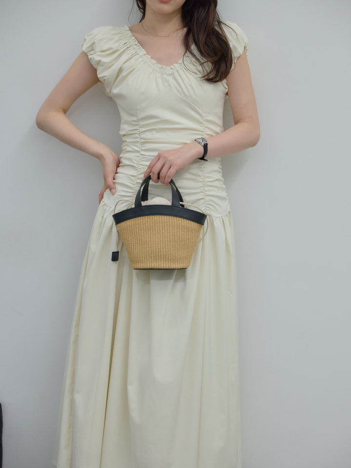 【Essential】Shirring flare puff sleeve one piece