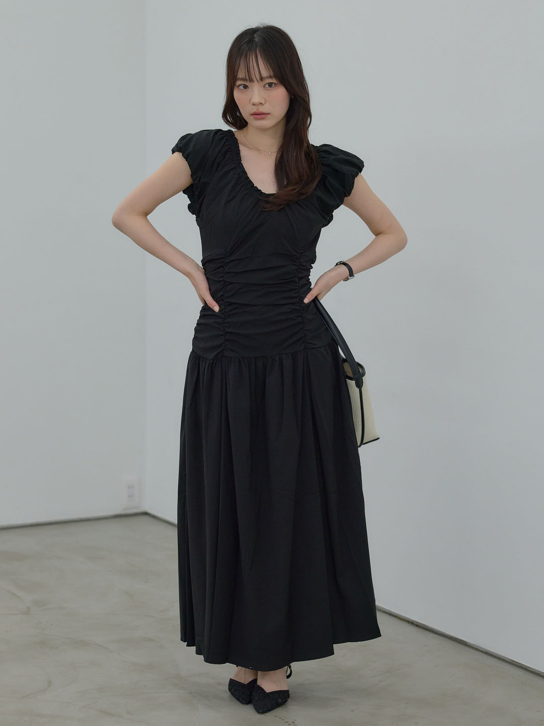 【Essential】Shirring flare puff sleeve one piece