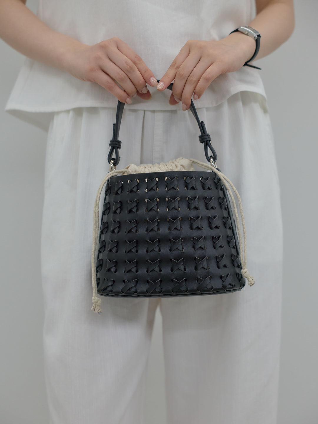 イントレチャートラウンドBAG(巾着付き)