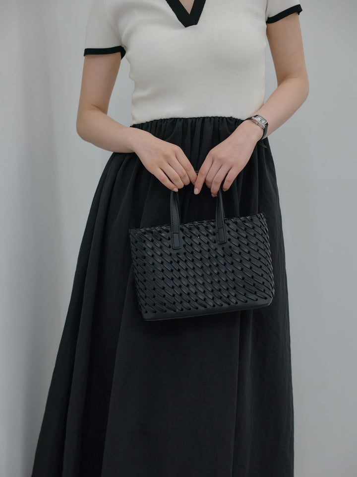 イントレチャートスクエアBAG(ポーチ付き)