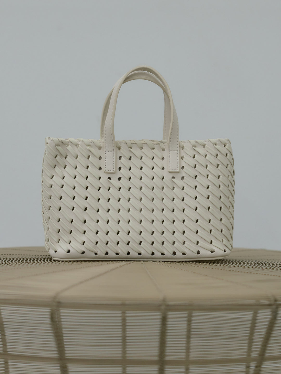 イントレチャートスクエアBAG(ポーチ付き)