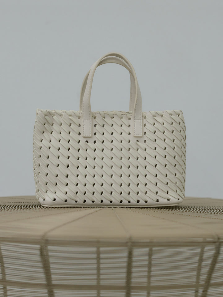 イントレチャートスクエアBAG(ポーチ付き)