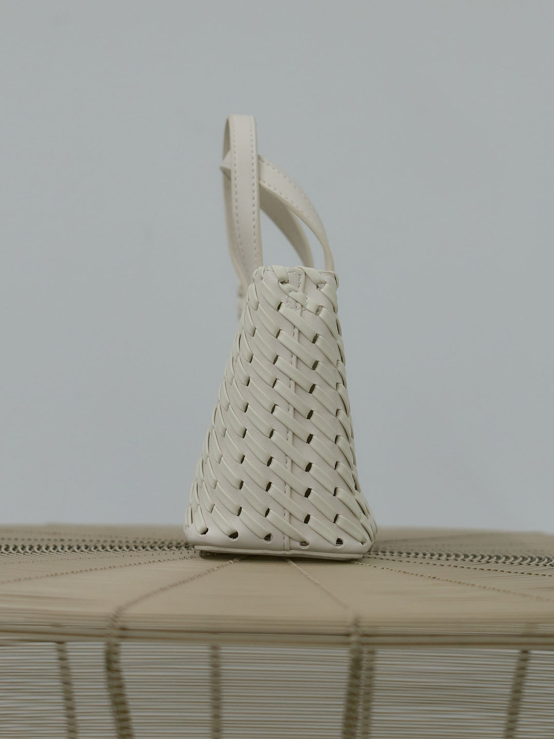 イントレチャートスクエアBAG(ポーチ付き)