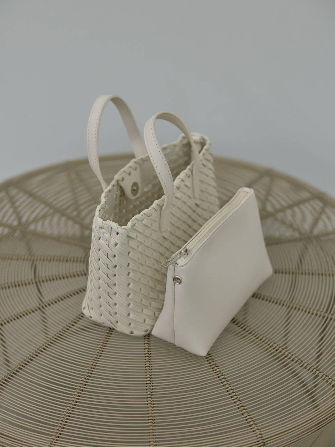 イントレチャートスクエアBAG(ポーチ付き)