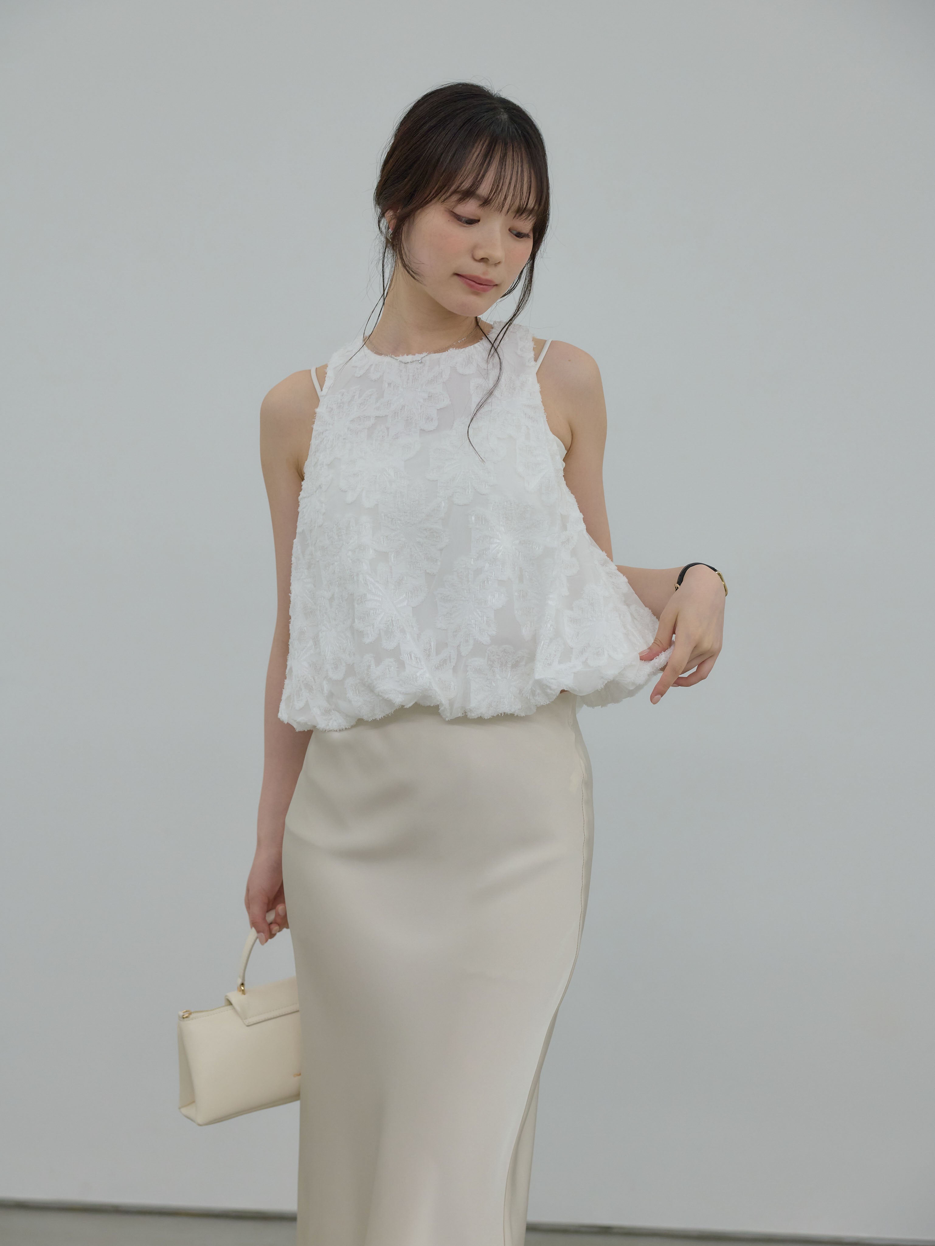 フラワージャガードアメスリバルーントップス – nairo