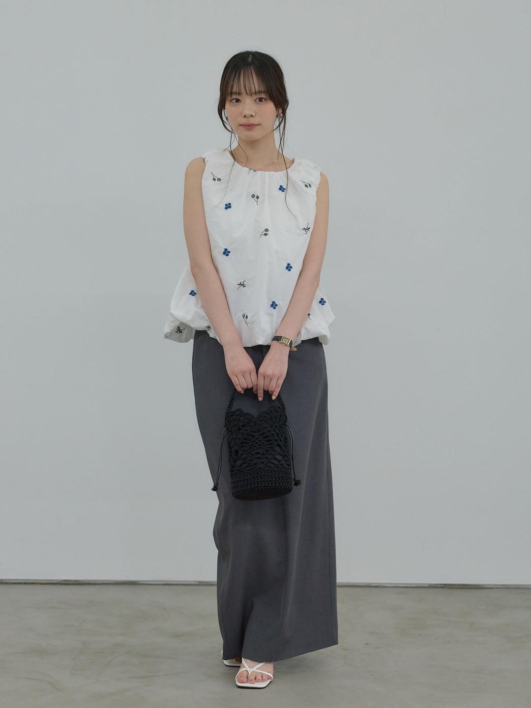 【SET】配色刺繍バルーンノースリブラウス+【Essential】Authentic pencil skrt(2set)