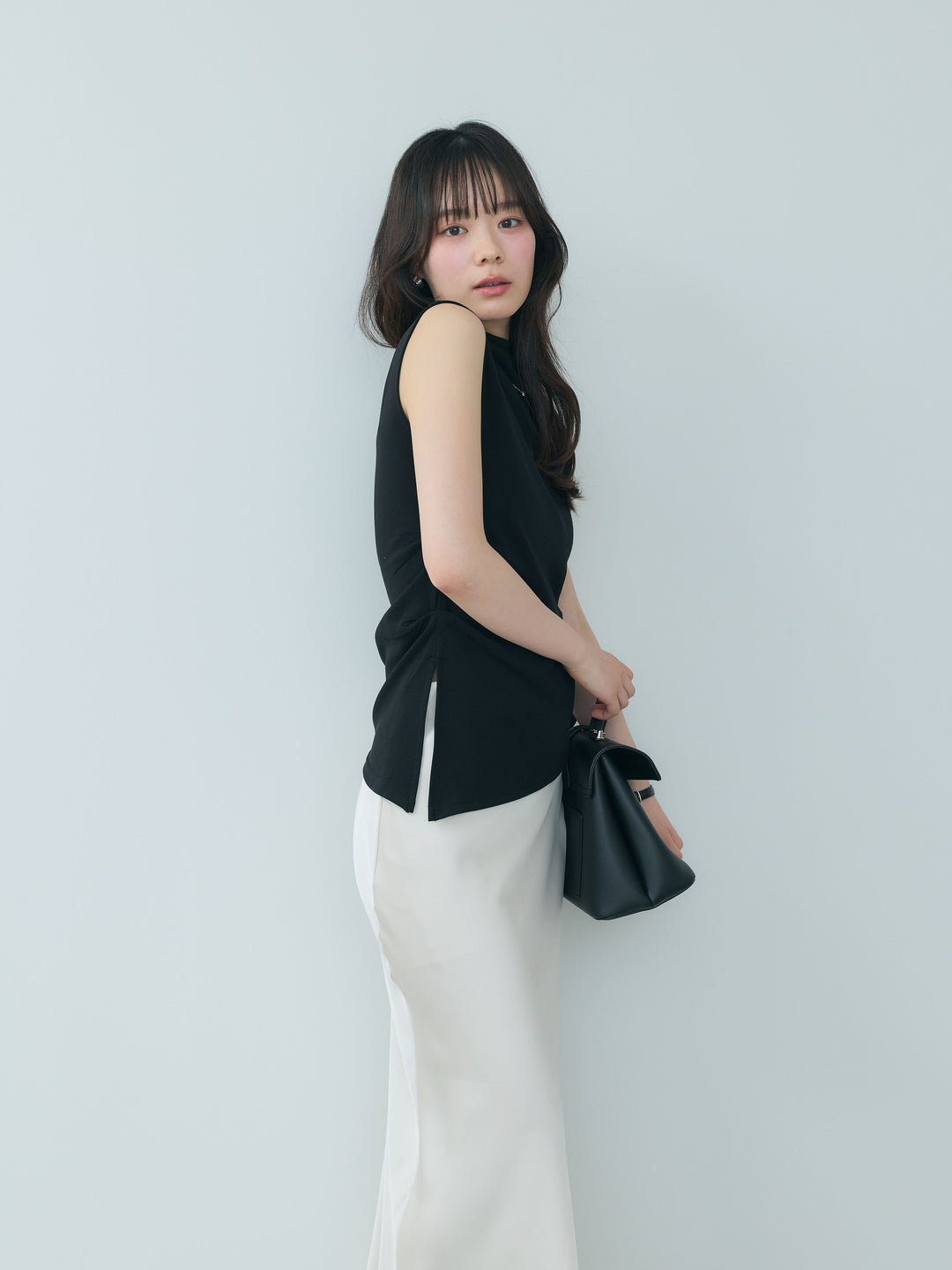 【cool touch】シルキースムースボトルネックトップス
