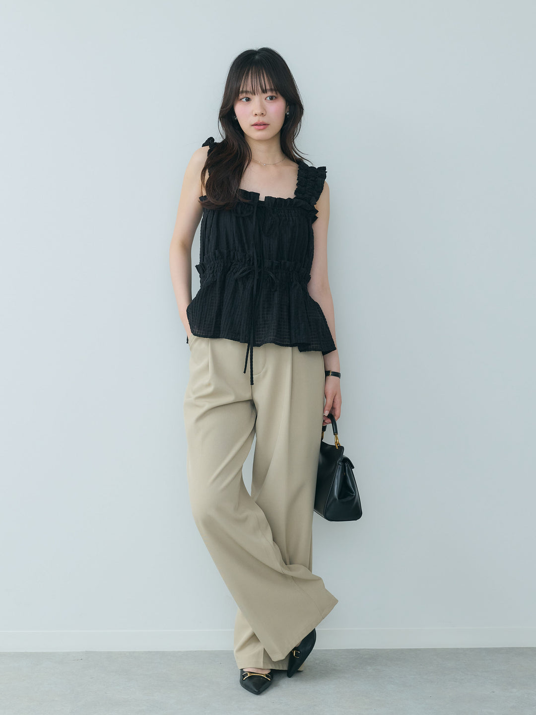 【SET】シアーシャーリングギャザーノースリトップス+センタープレスベーシックストレートパンツ(2set)